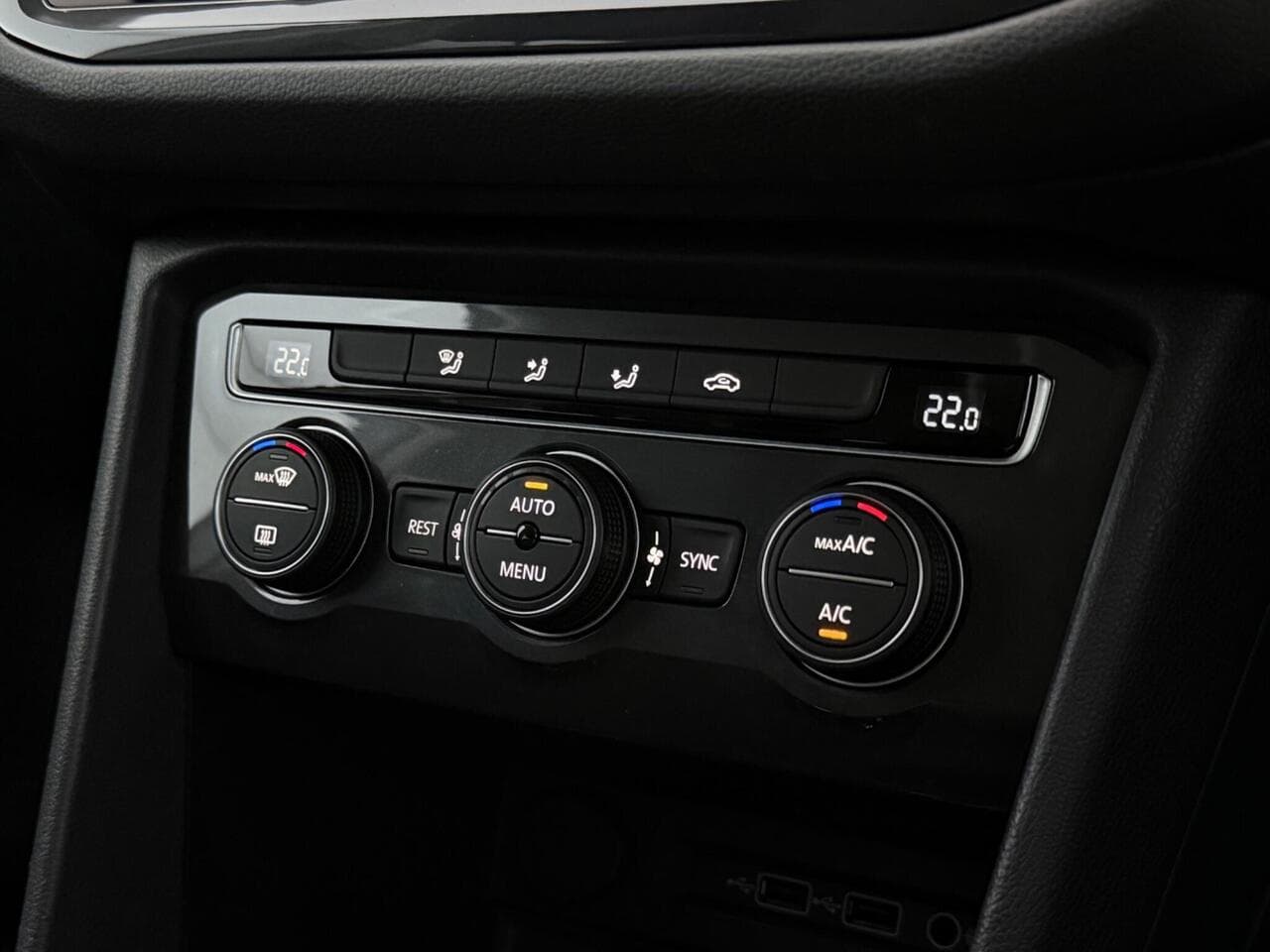Volkswagen Tiguan Allspace thumbnail Misc Controls