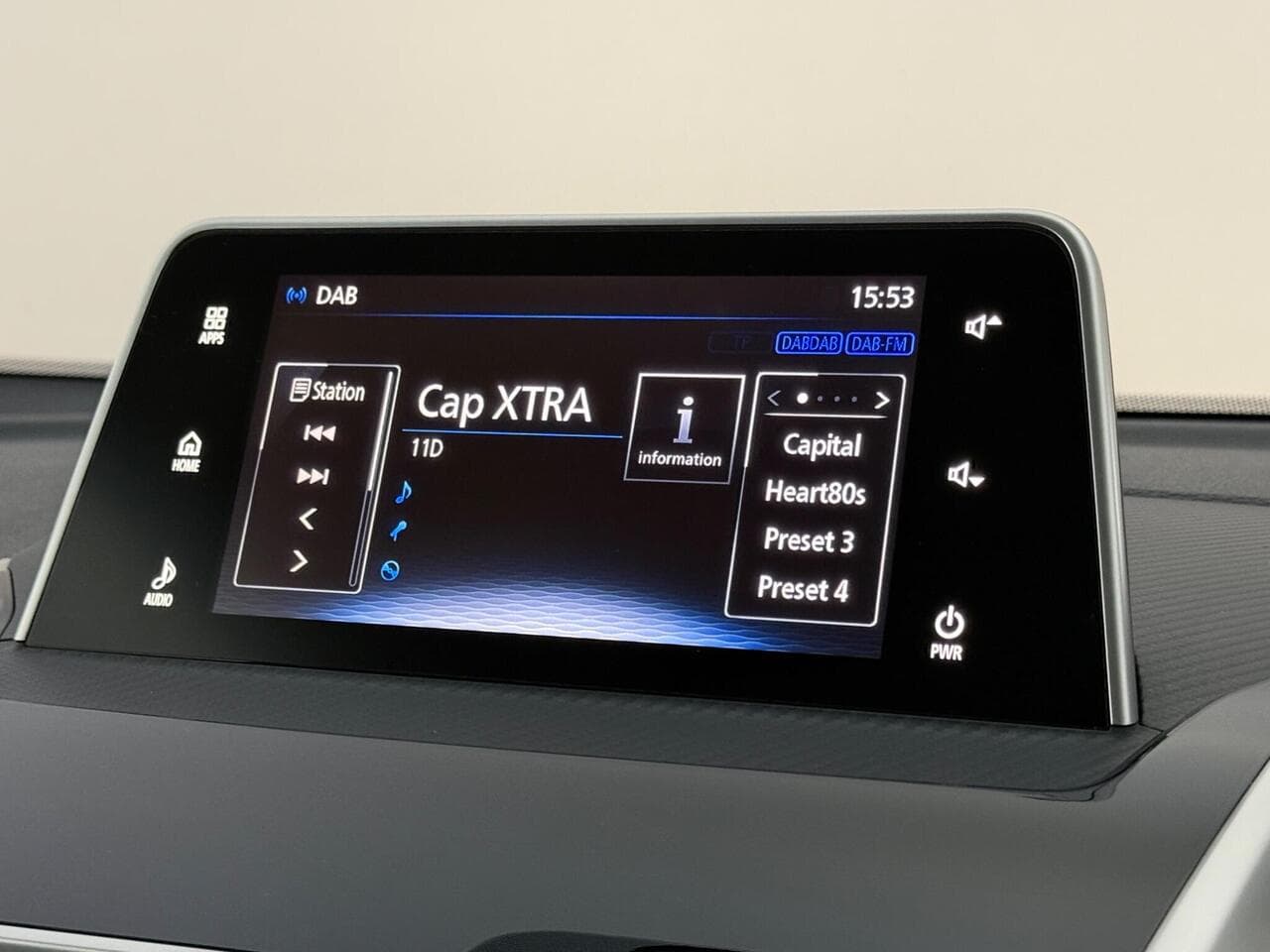 Mitsubishi Eclipse Cross thumbnail Infotainment System