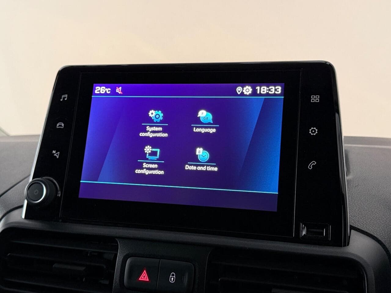 Peugeot Partner thumbnail Infotainment System