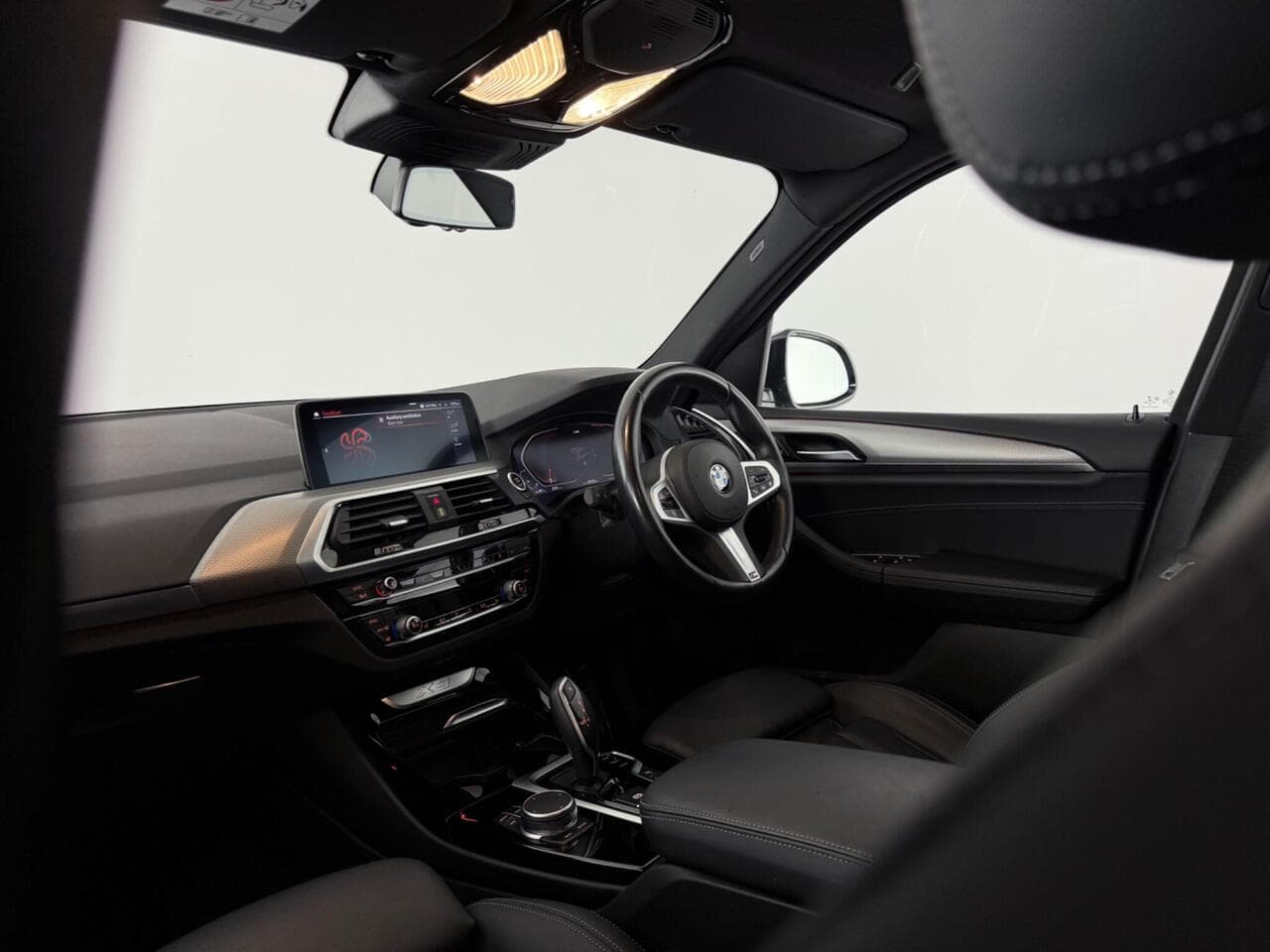 BMW X3 thumbnail Interior Front