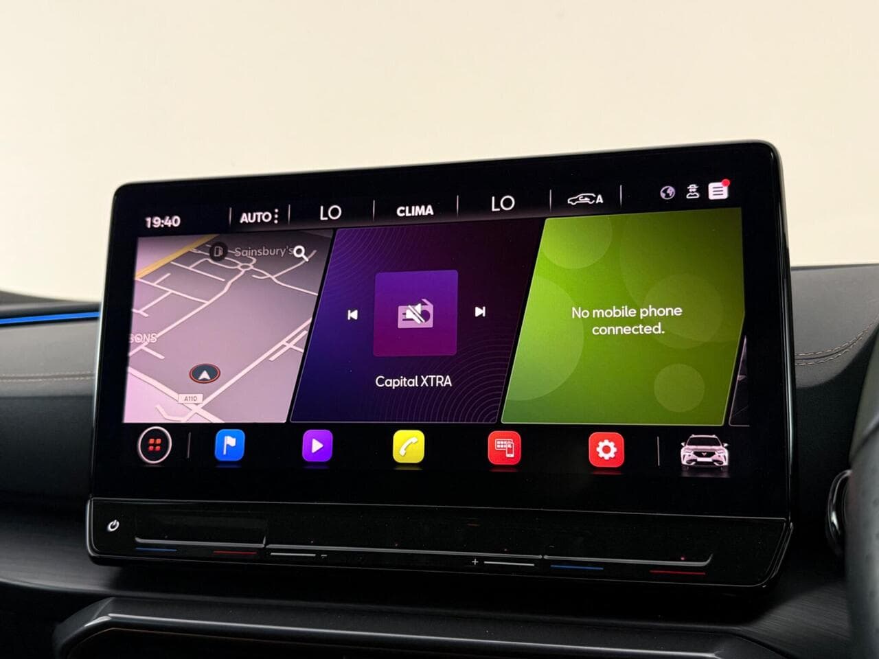 CUPRA Formentor thumbnail Infotainment System