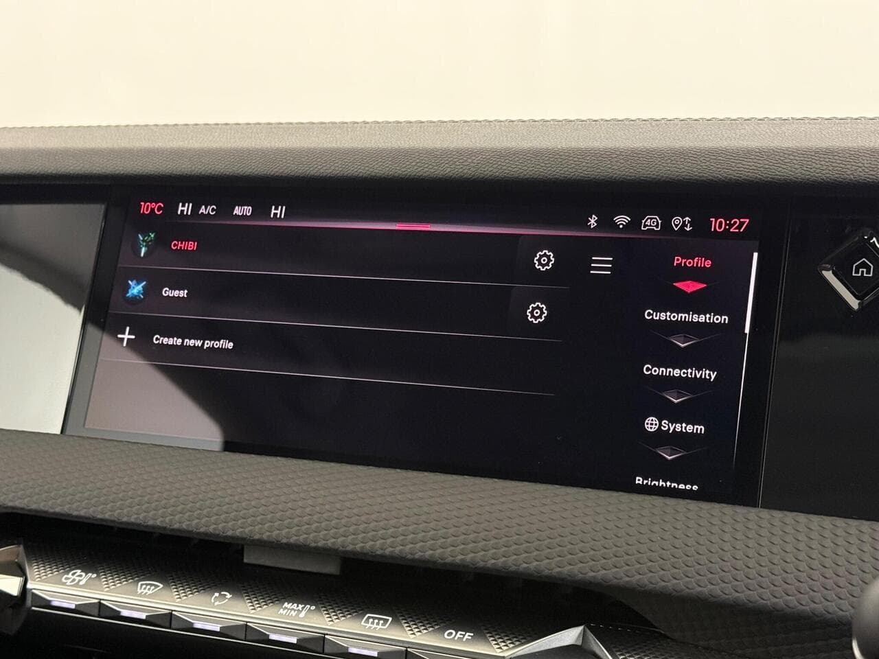 DS AUTOMOBILES DS 4 thumbnail Infotainment System