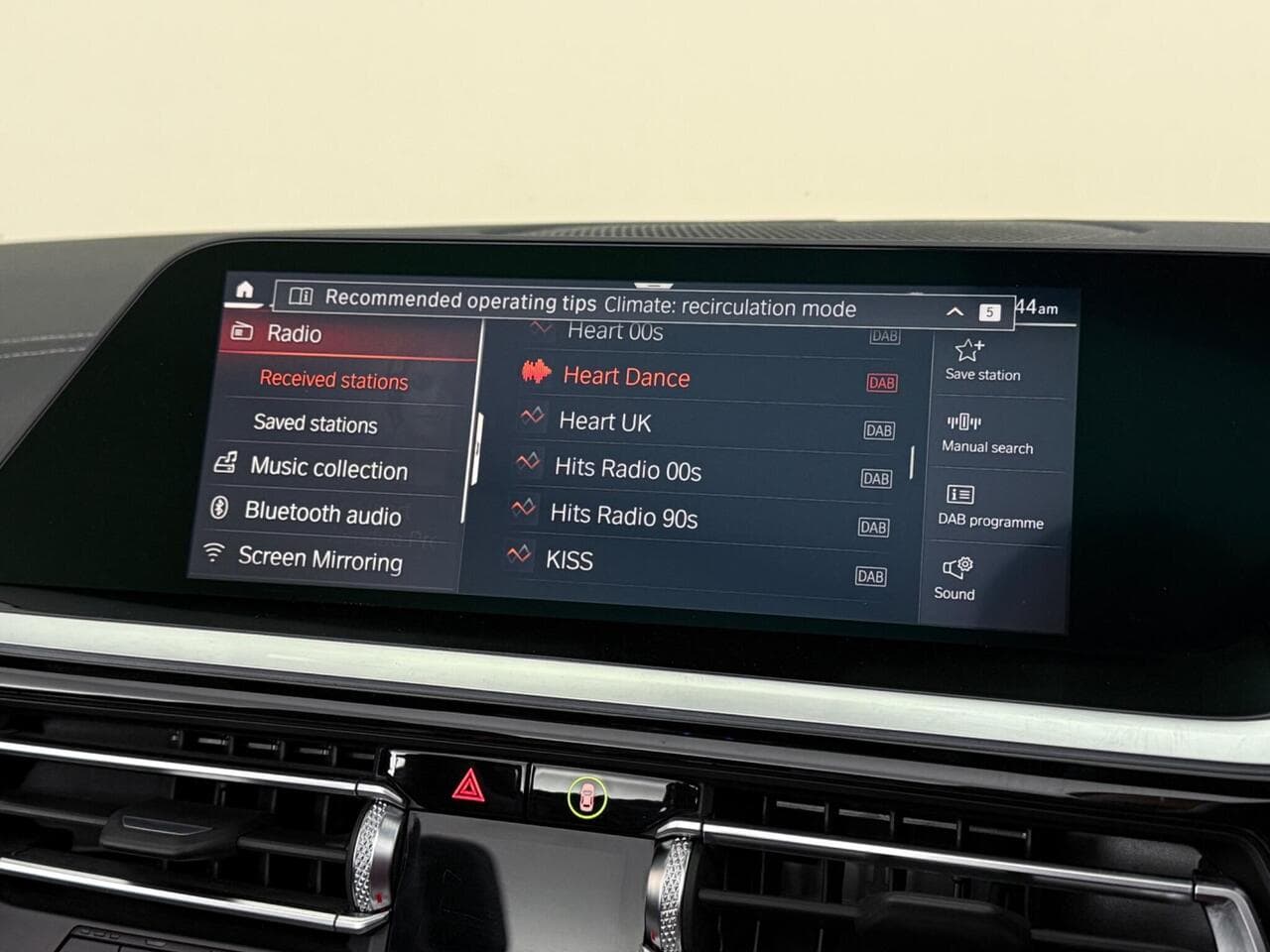 BMW Z4 thumbnail Infotainment System
