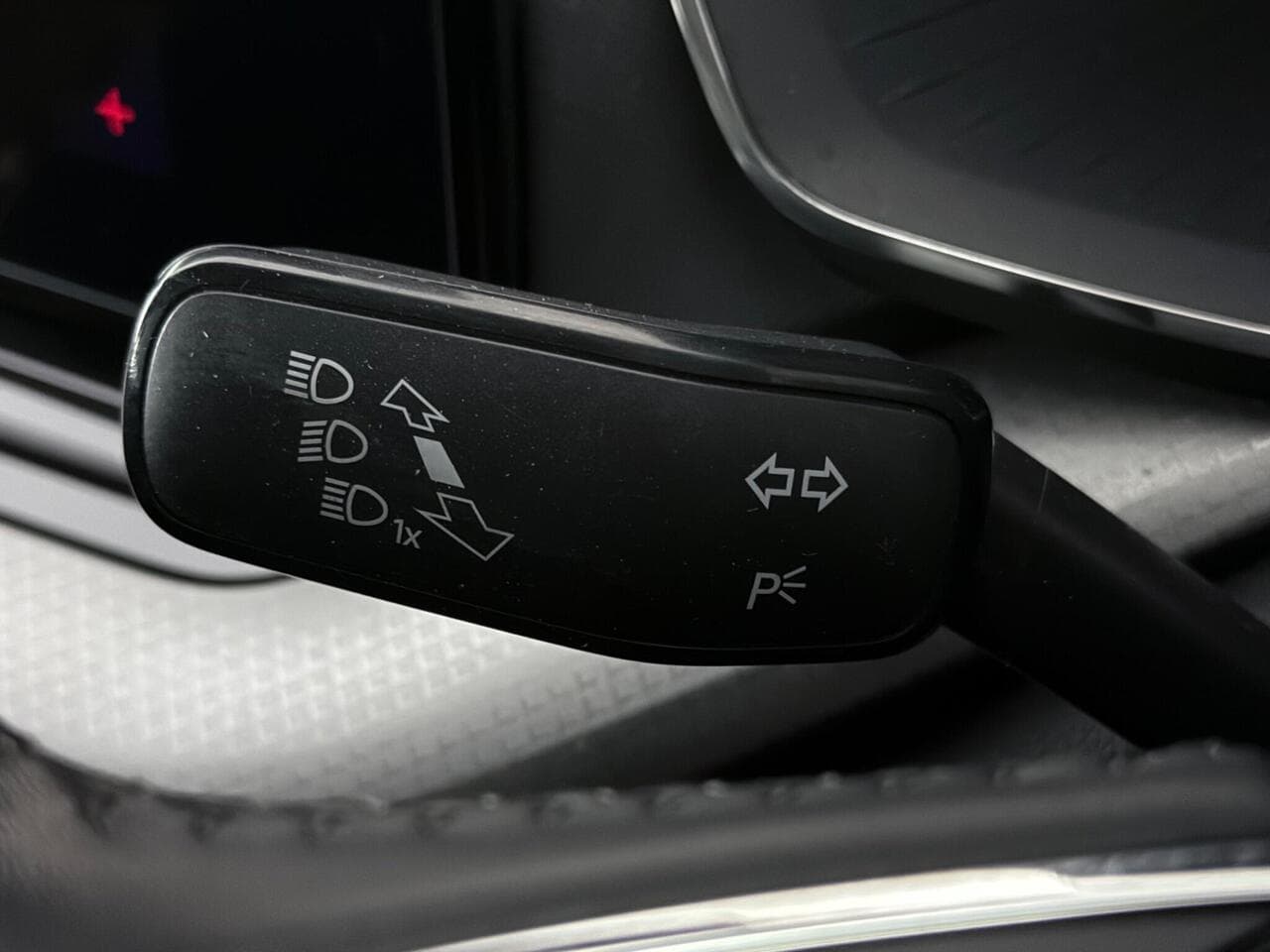 Skoda Octavia thumbnail Misc Controls