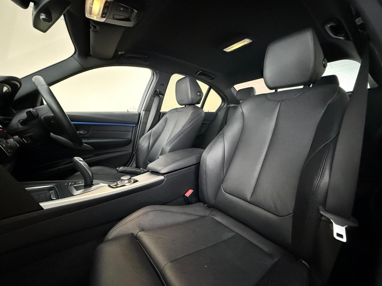 BMW 3 Series thumbnail Seat Front Passenger