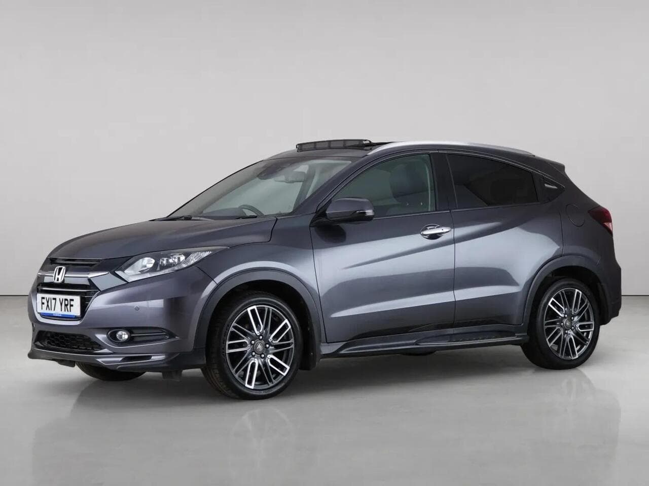 Honda HR-V thumbnail Front Left