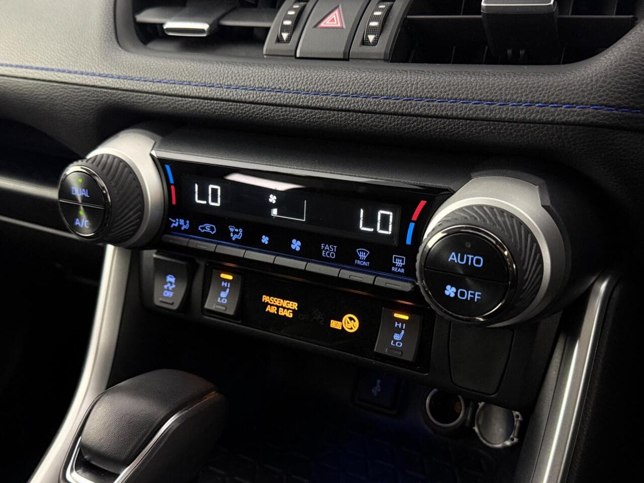 Toyota RAV4 thumbnail Misc Controls