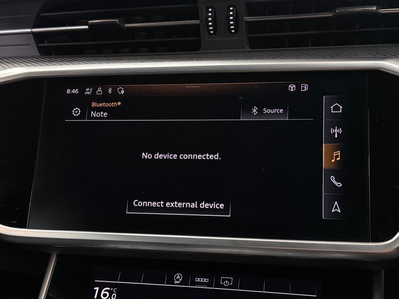 Audi A6 Avant thumbnail Infotainment System