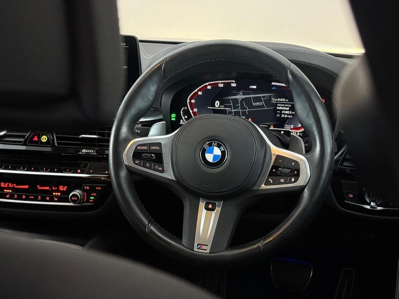 BMW 5 Series thumbnail Steering Wheel