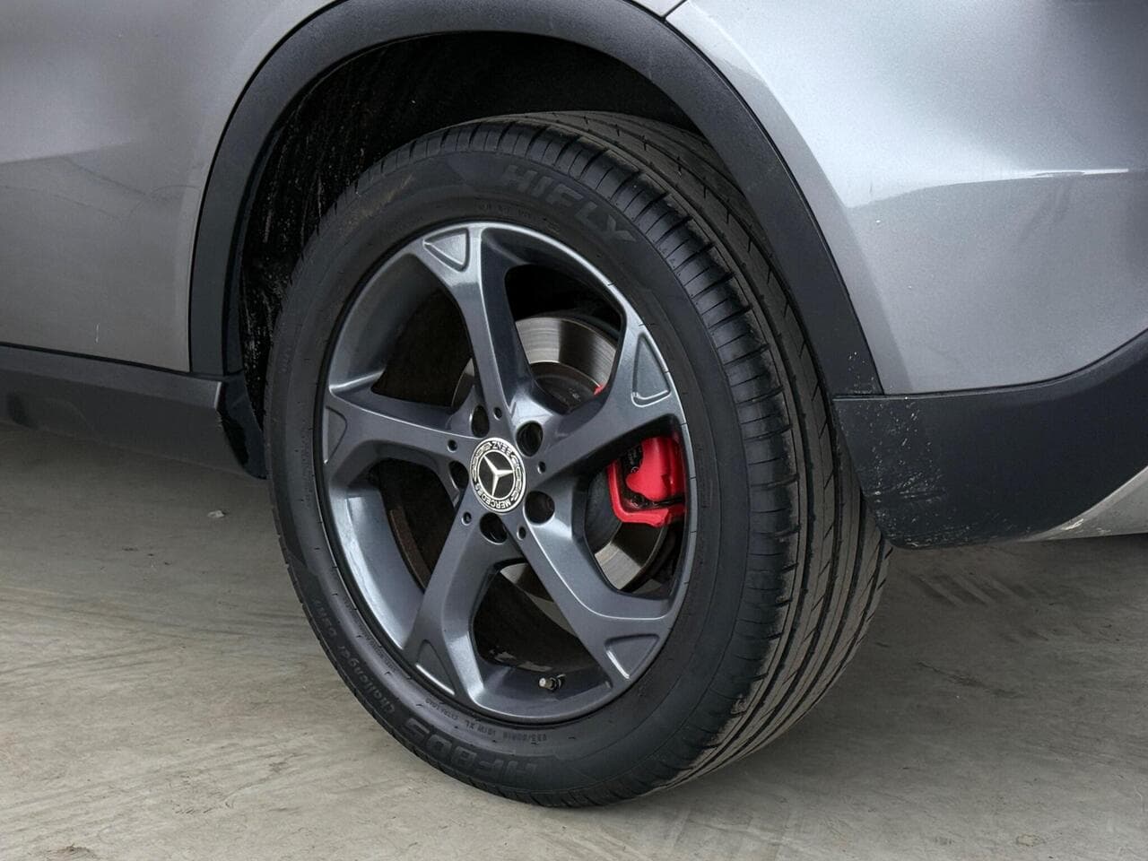 Mercedes-Benz GLA thumbnail Wheel
