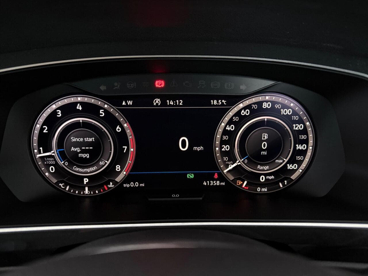 Volkswagen Tiguan thumbnail Driver Instruments
