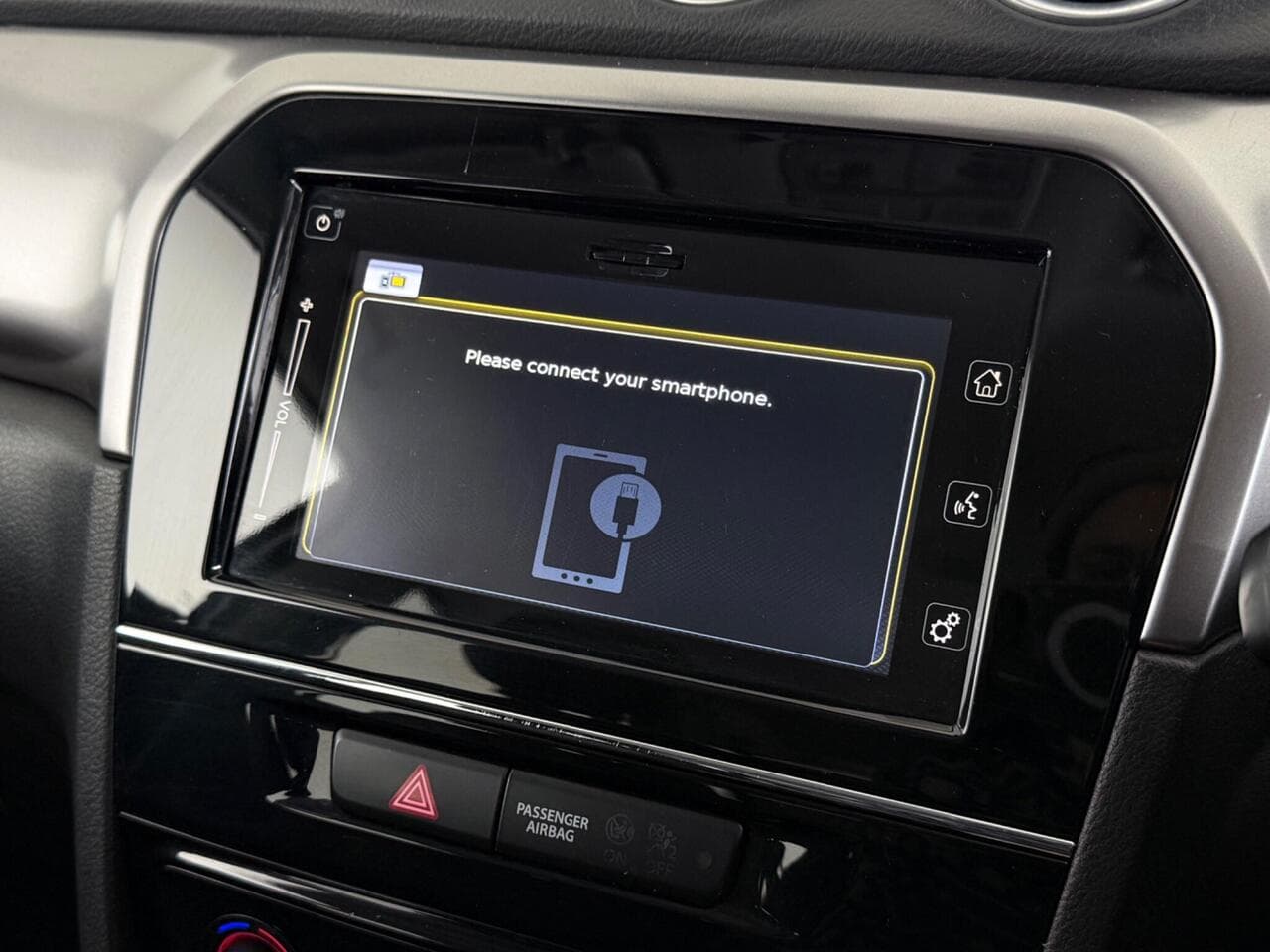 Suzuki Vitara thumbnail Infotainment System