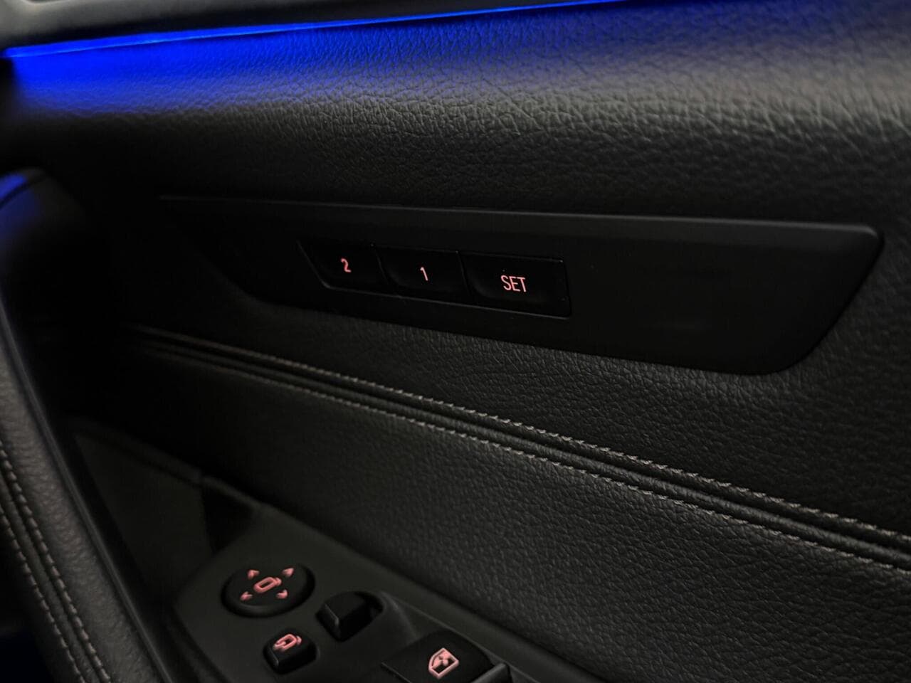 BMW 5 Series thumbnail Misc Controls
