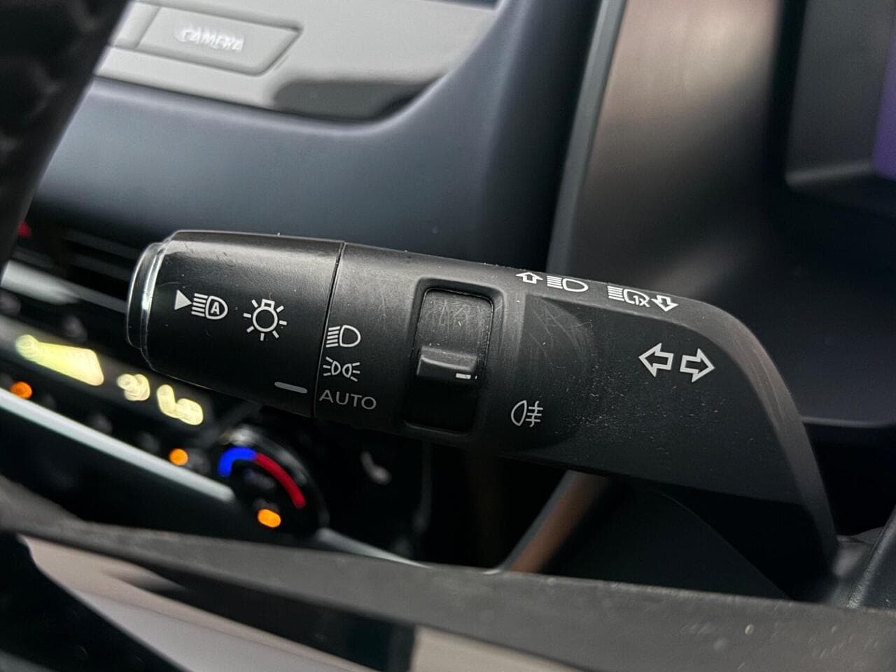 Nissan Qashqai thumbnail Misc Controls