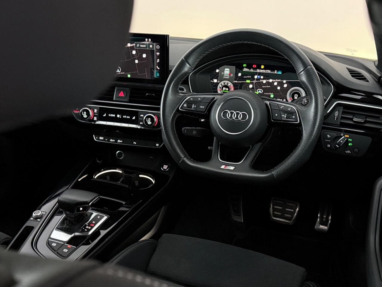 Audi A5 thumbnail Interior Front
