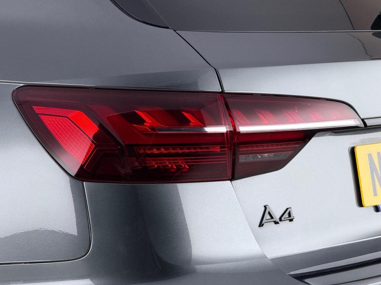 Audi A4 Avant thumbnail Lights Rear