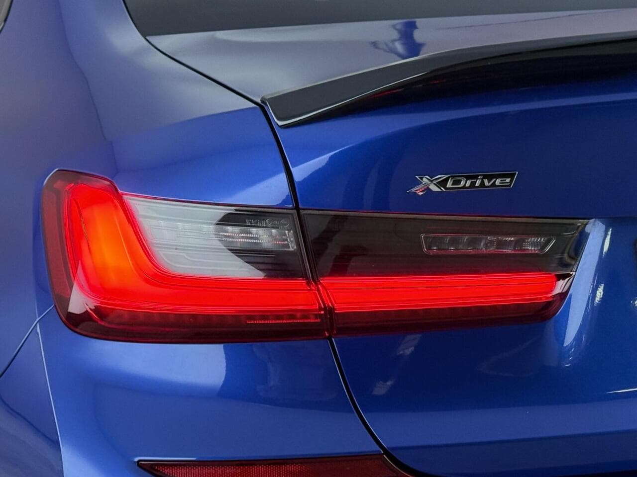 BMW 3 Series thumbnail Lights Rear