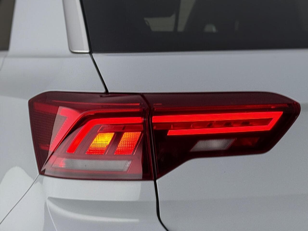 Volkswagen T-Roc thumbnail Lights Rear