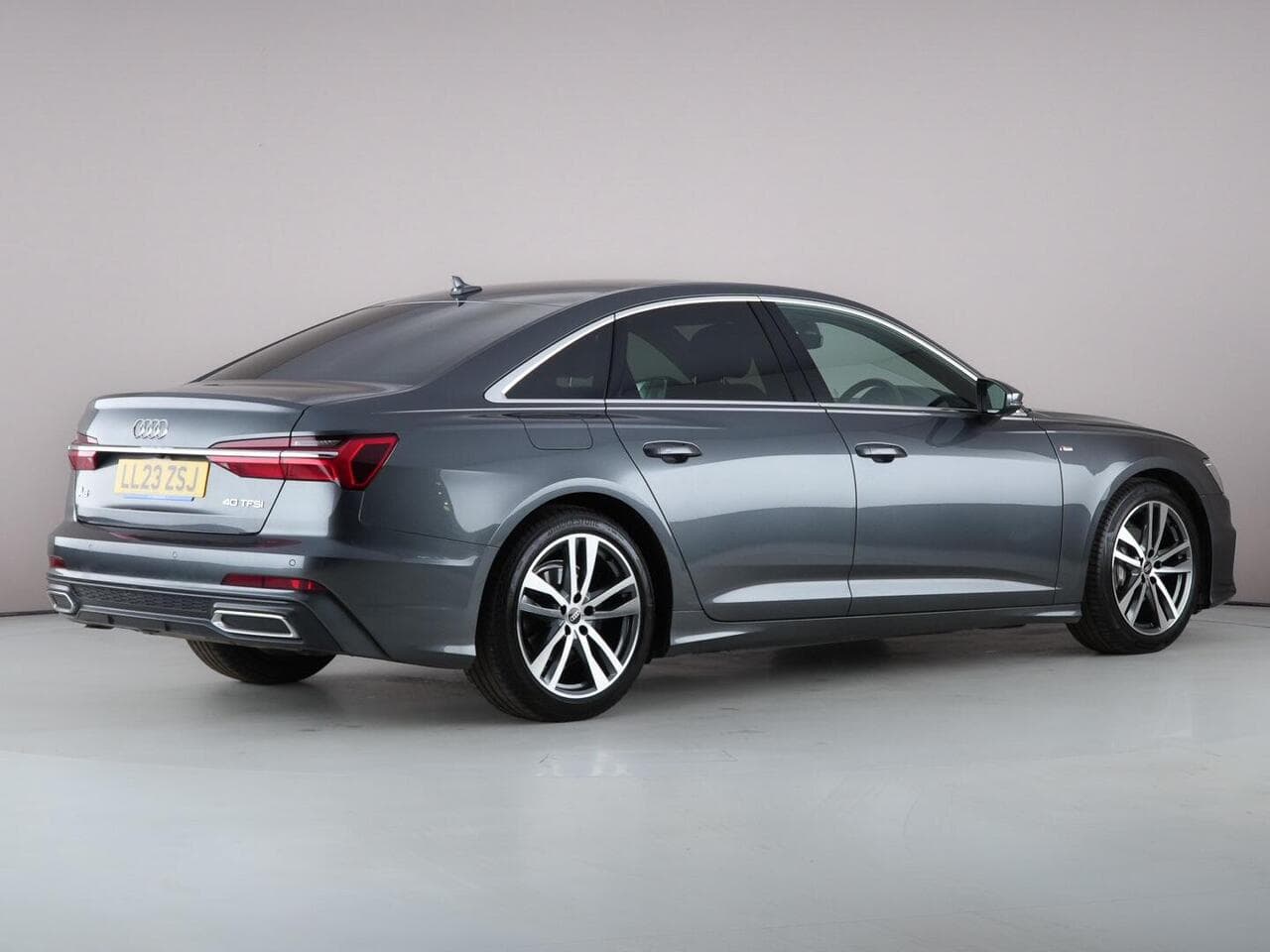 Audi A6 Saloon thumbnail Rear Right