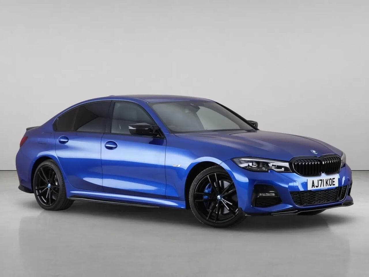 BMW 3 Series - BMW 3 Series 2.0 330e 12kWh M Sport Auto Euro 6 (s/s) 4dr