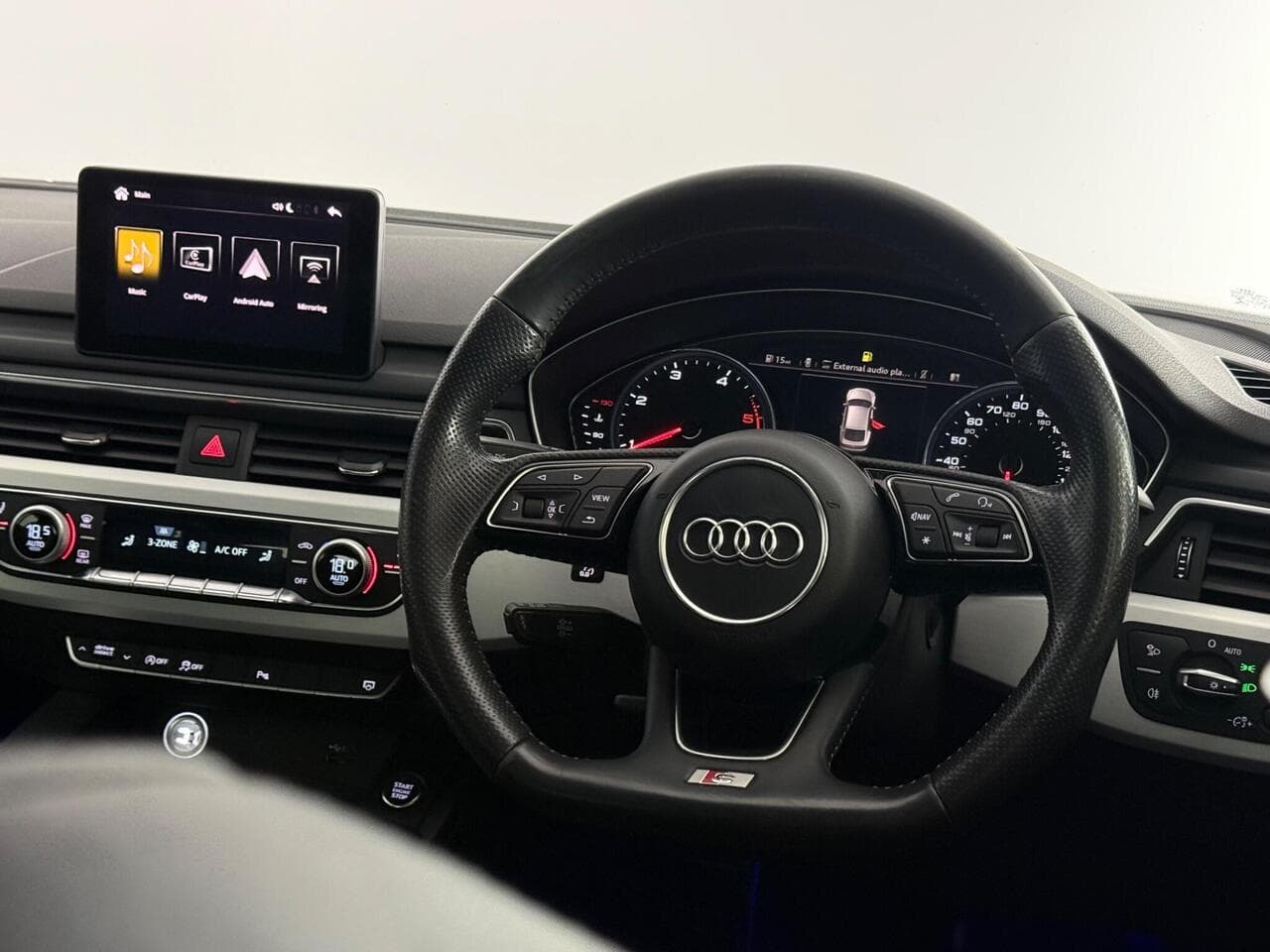 Audi A5 thumbnail Steering Wheel
