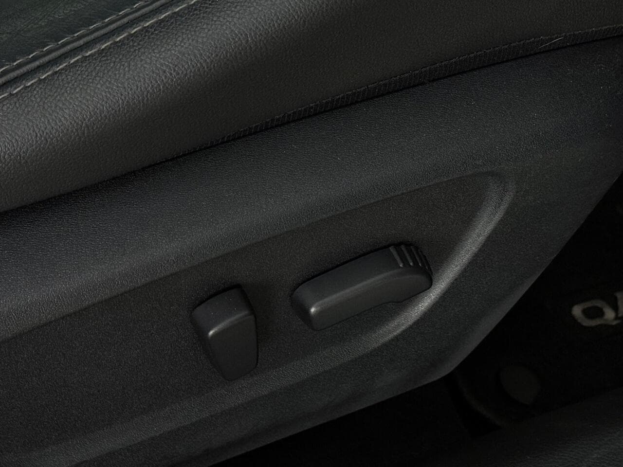 Nissan Qashqai thumbnail Misc Controls