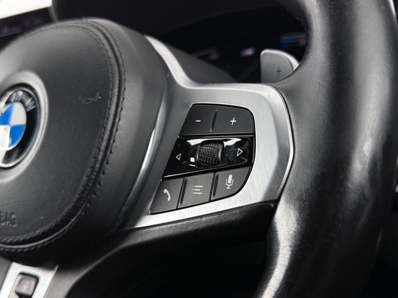 BMW 5 Series thumbnail Misc Controls