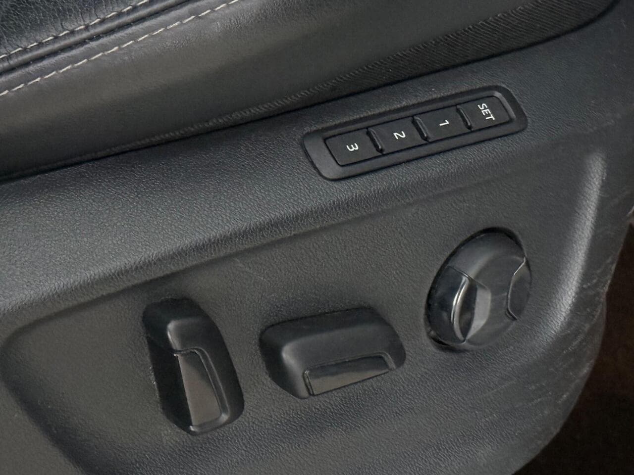 Skoda Kodiaq thumbnail Misc Controls