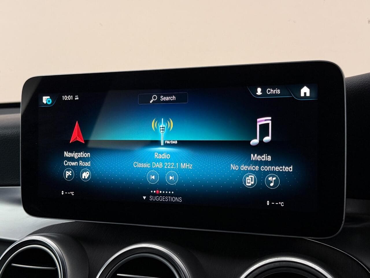 Mercedes-Benz GLC thumbnail Infotainment System