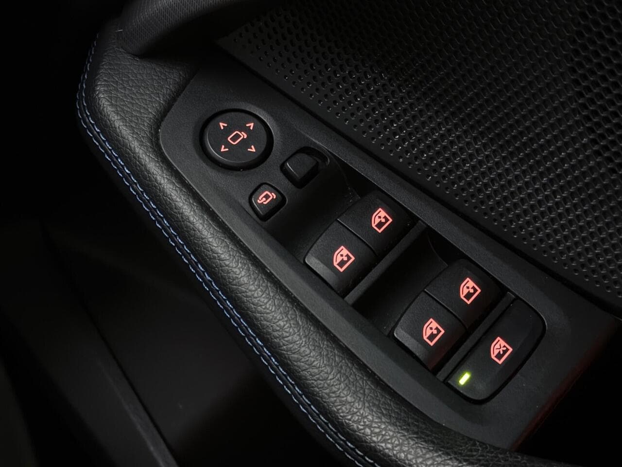 BMW 2 Series Gran Coupe thumbnail Misc Controls