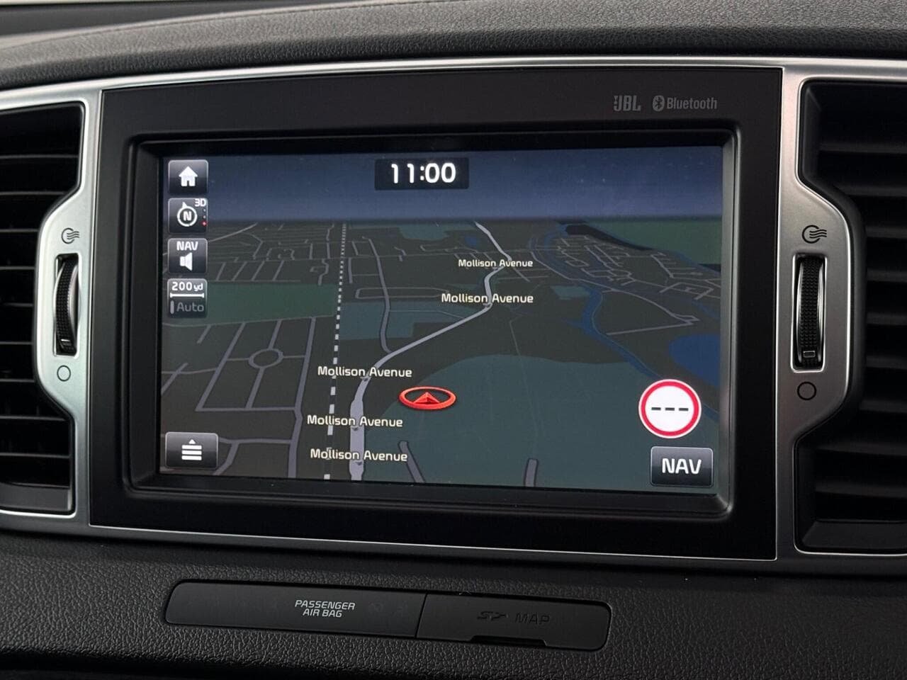 Kia Sportage thumbnail Infotainment System