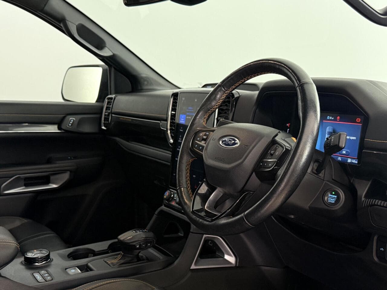 Ford Ranger thumbnail Interior Front
