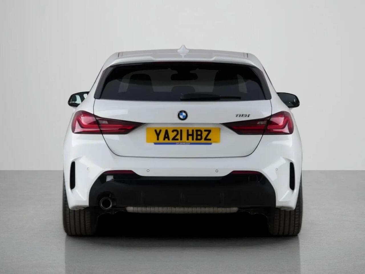 BMW 1 Series thumbnail Rear