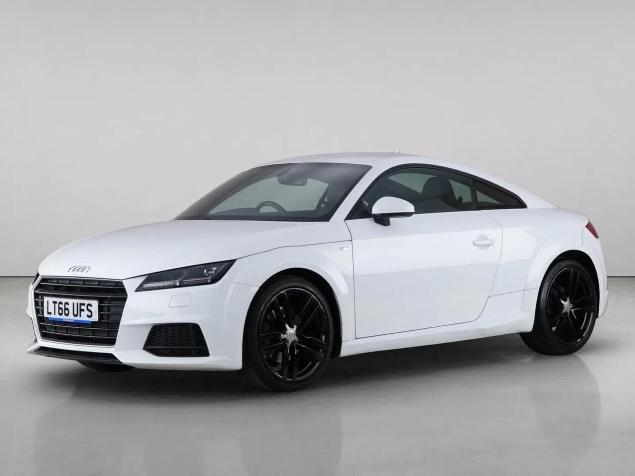 Audi TT thumbnail Front Left