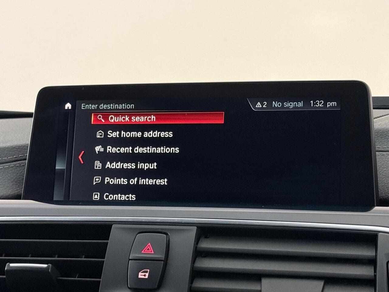 BMW 3 Series thumbnail Infotainment System