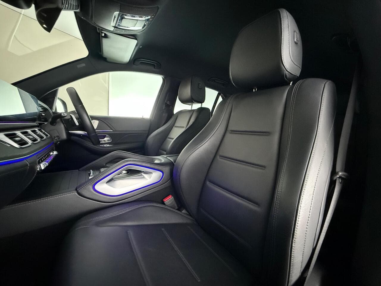 Mercedes-Benz GLE thumbnail Seat Front Passenger