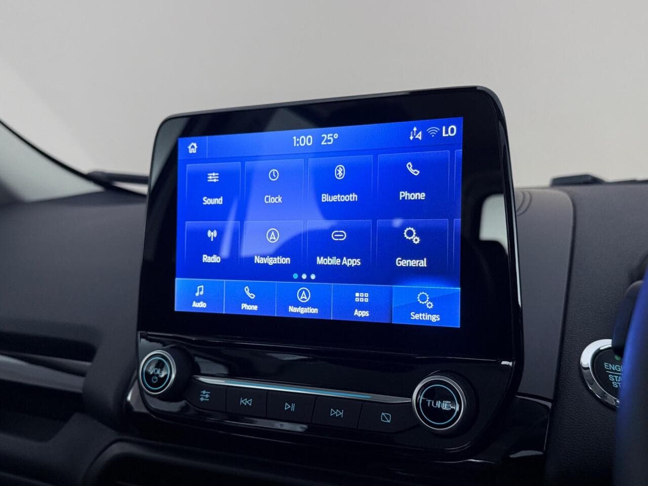 Ford EcoSport thumbnail Infotainment System