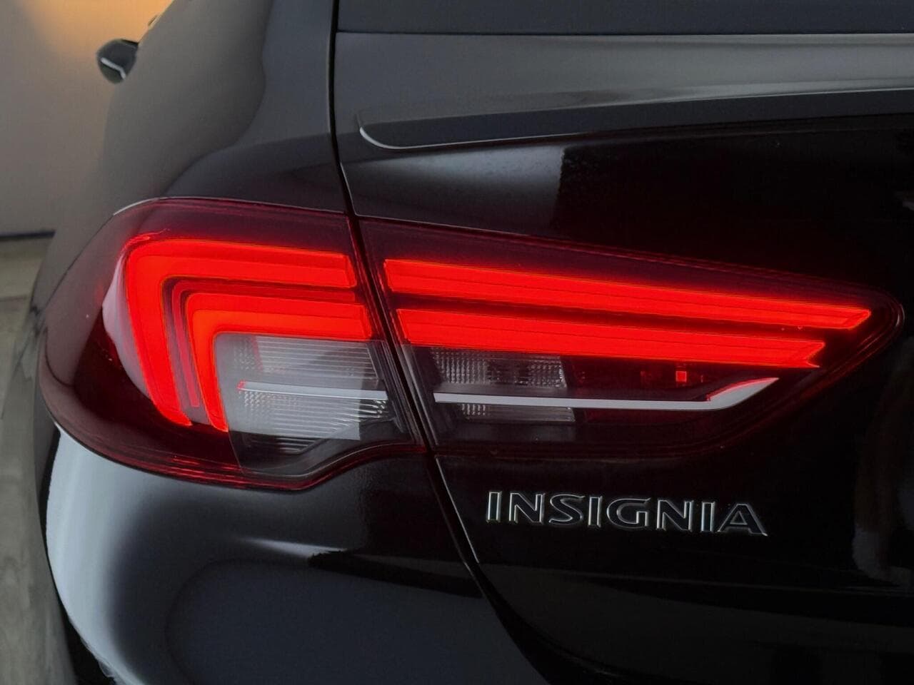 Vauxhall Insignia thumbnail Lights Rear