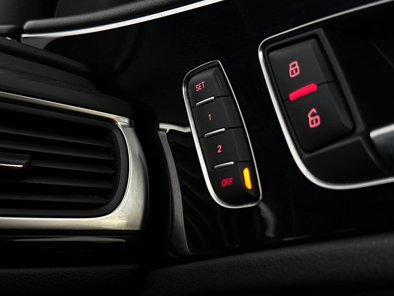 Audi A6 Avant thumbnail Misc Controls