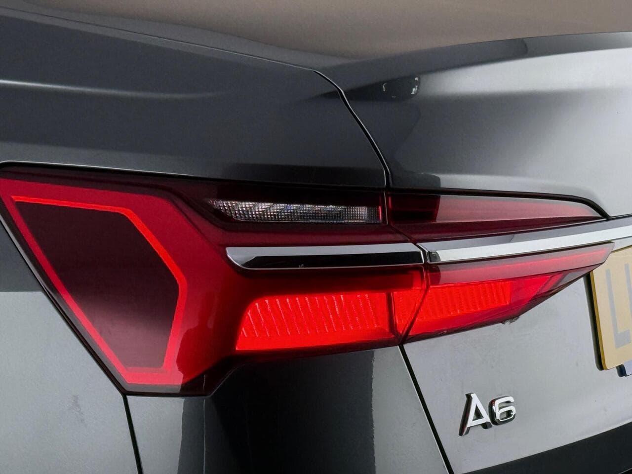 Audi A6 Saloon thumbnail Lights Rear