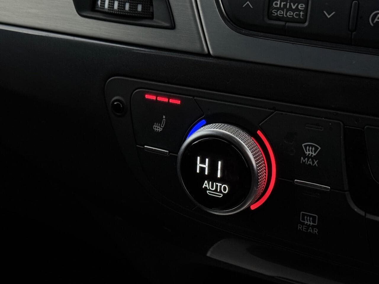 Audi Q7 thumbnail Misc Controls