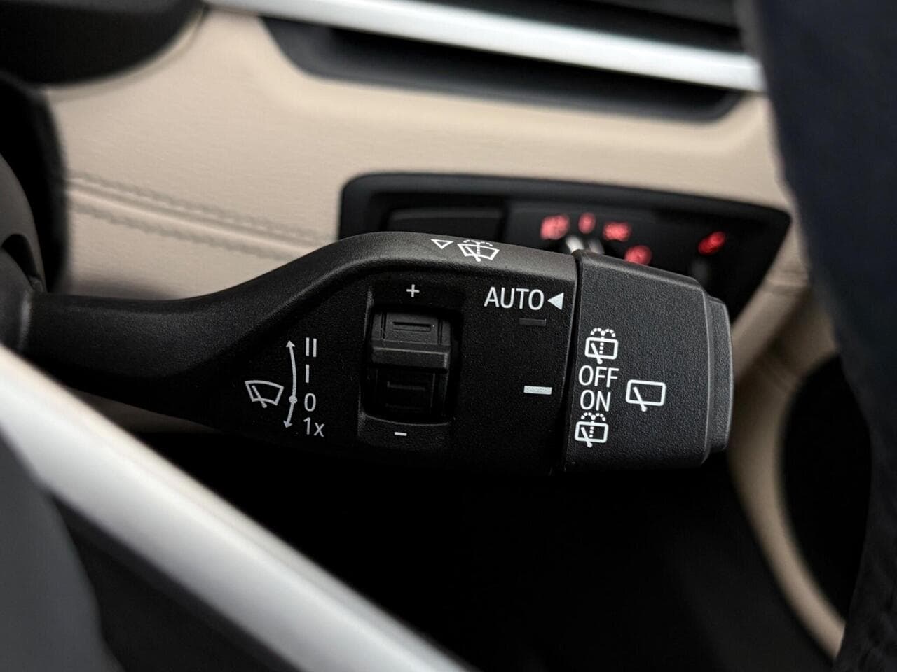 BMW X1 thumbnail Misc Controls