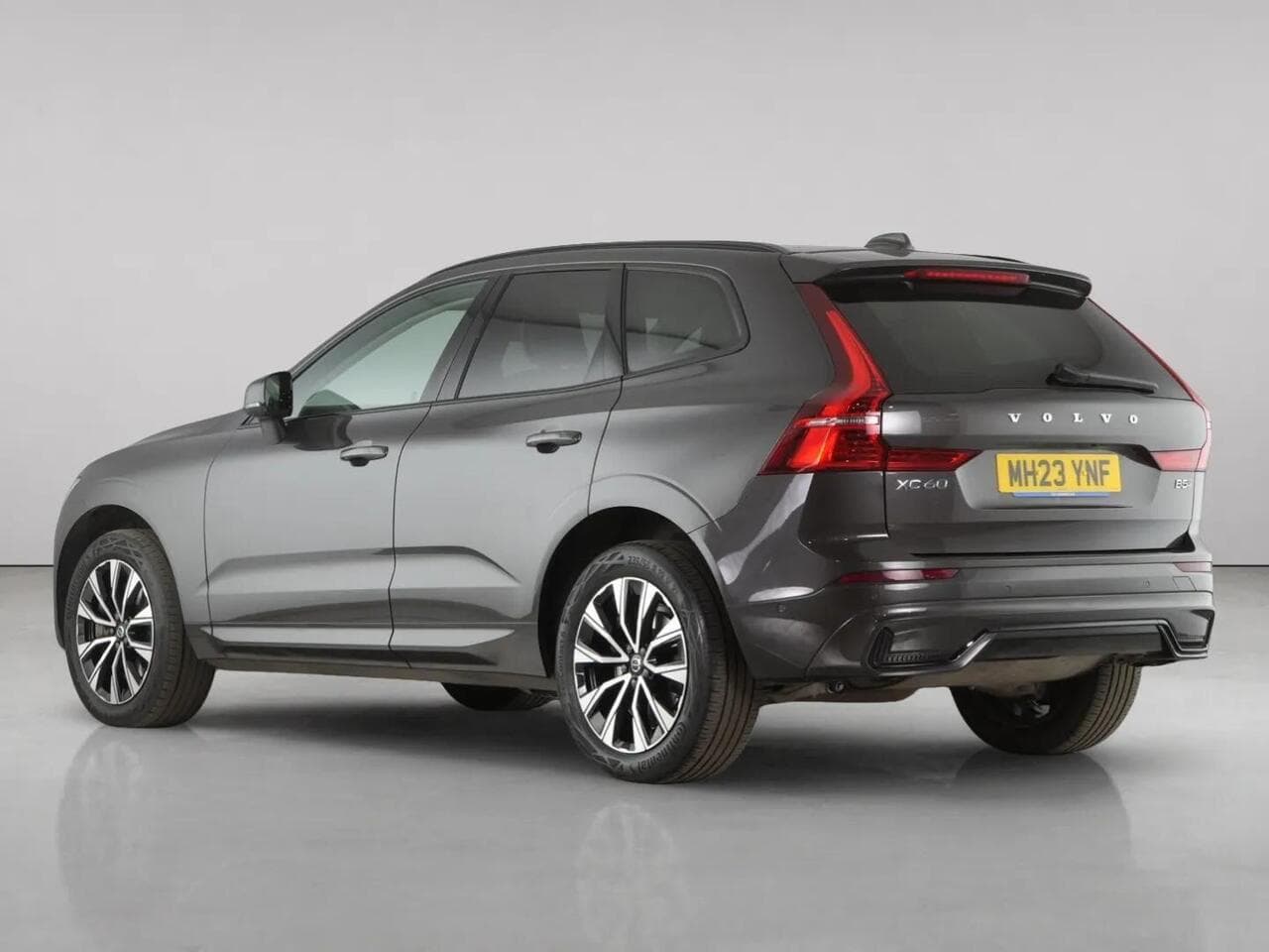 Volvo XC60 thumbnail Rear Left