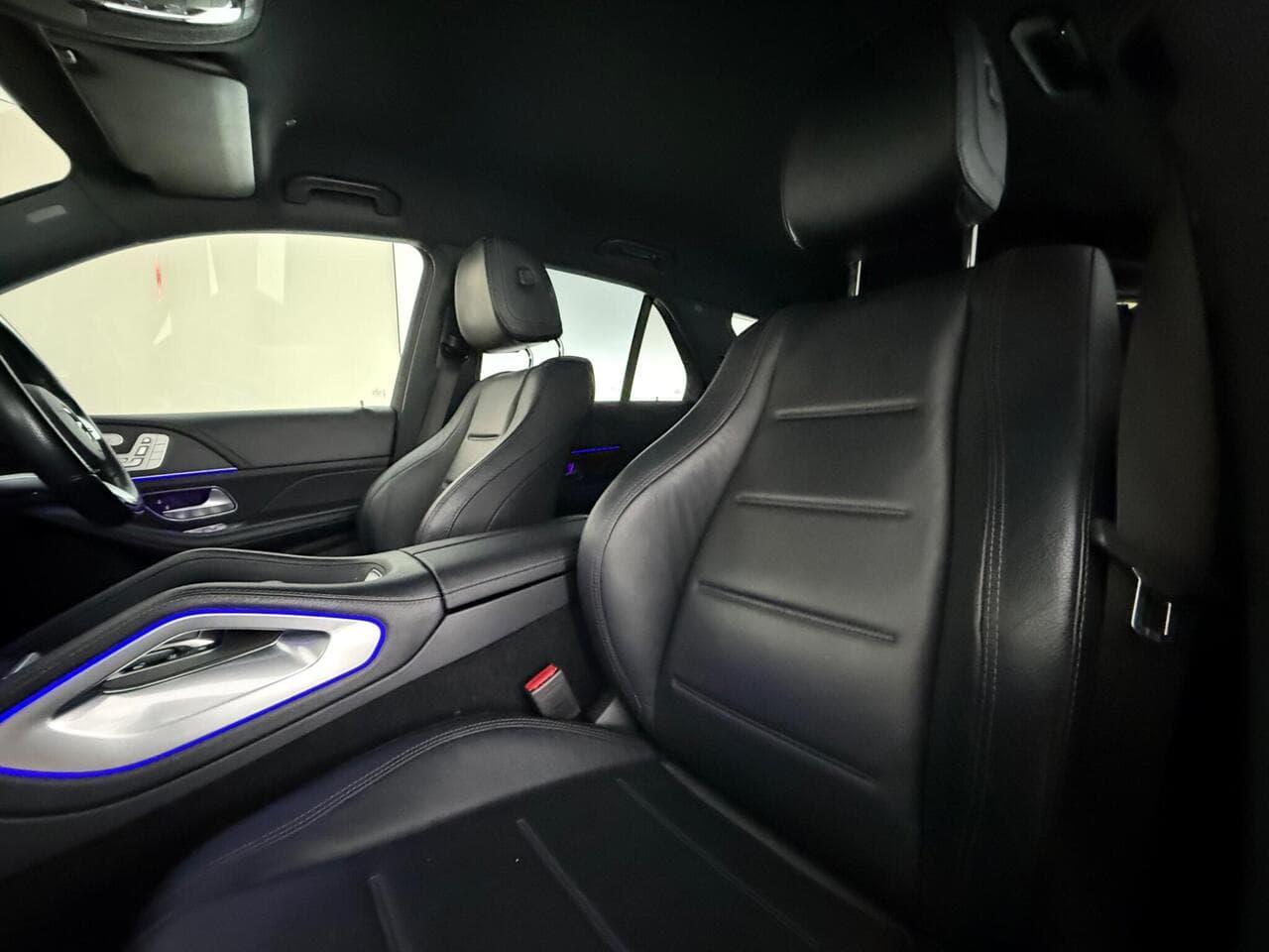Mercedes-Benz GLE thumbnail Seat Front Passenger