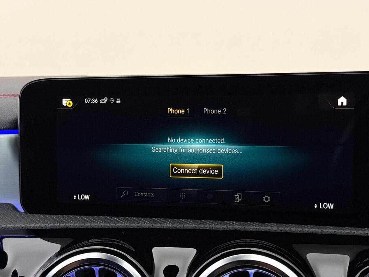Mercedes-Benz CLA thumbnail Infotainment System