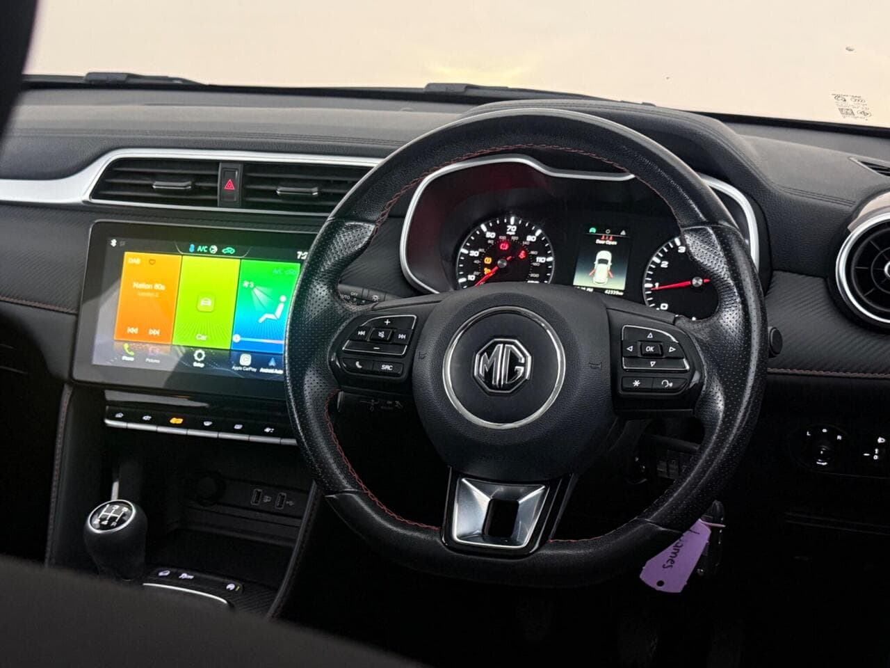 MG MG ZS thumbnail Interior Front