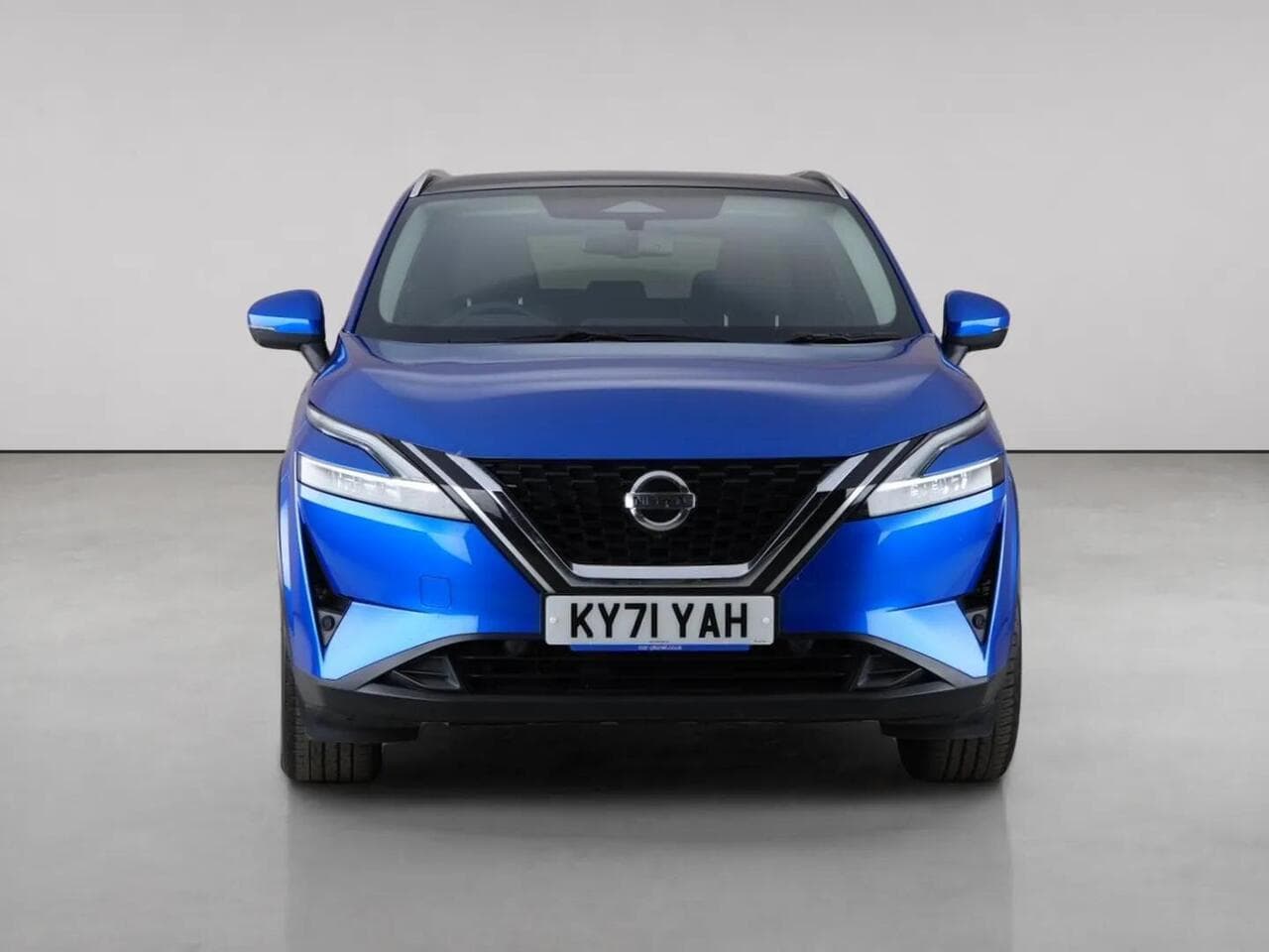 Nissan Qashqai thumbnail Front