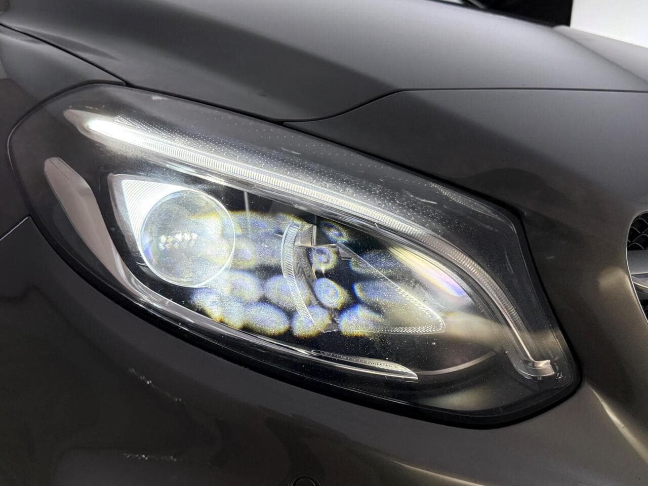 Mercedes-Benz B Class thumbnail Lights Front