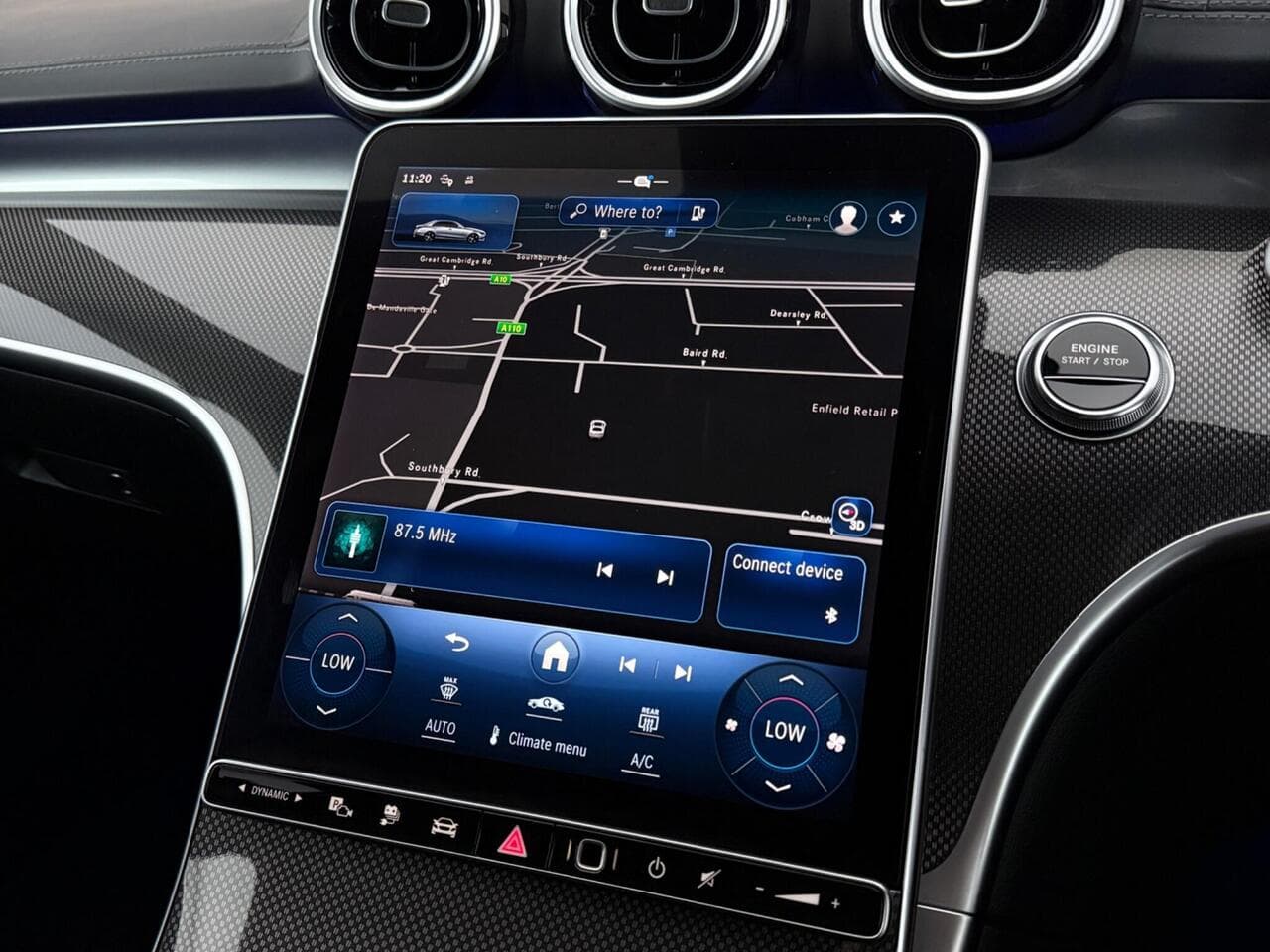 Mercedes-Benz C Class thumbnail Infotainment System