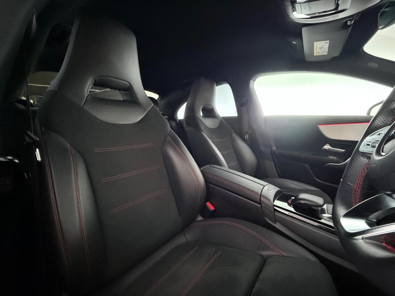 Mercedes-Benz CLA thumbnail Seat Driver